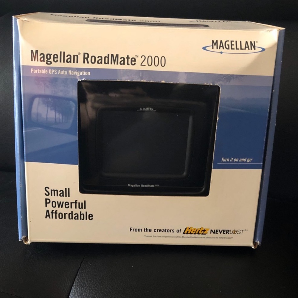 magellan gps roadmate 2000